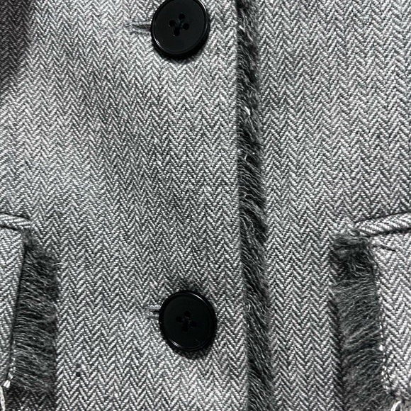 Tweed Gray Blazer with Notched Lapels and Structured Shoulders Small - Picture 5 of 13